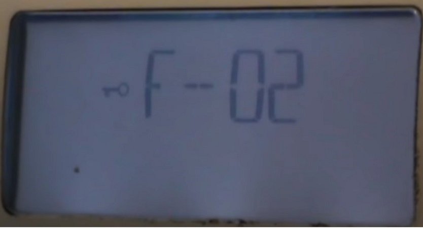 Ошибка стиральной машины Аристон F2 (F02)